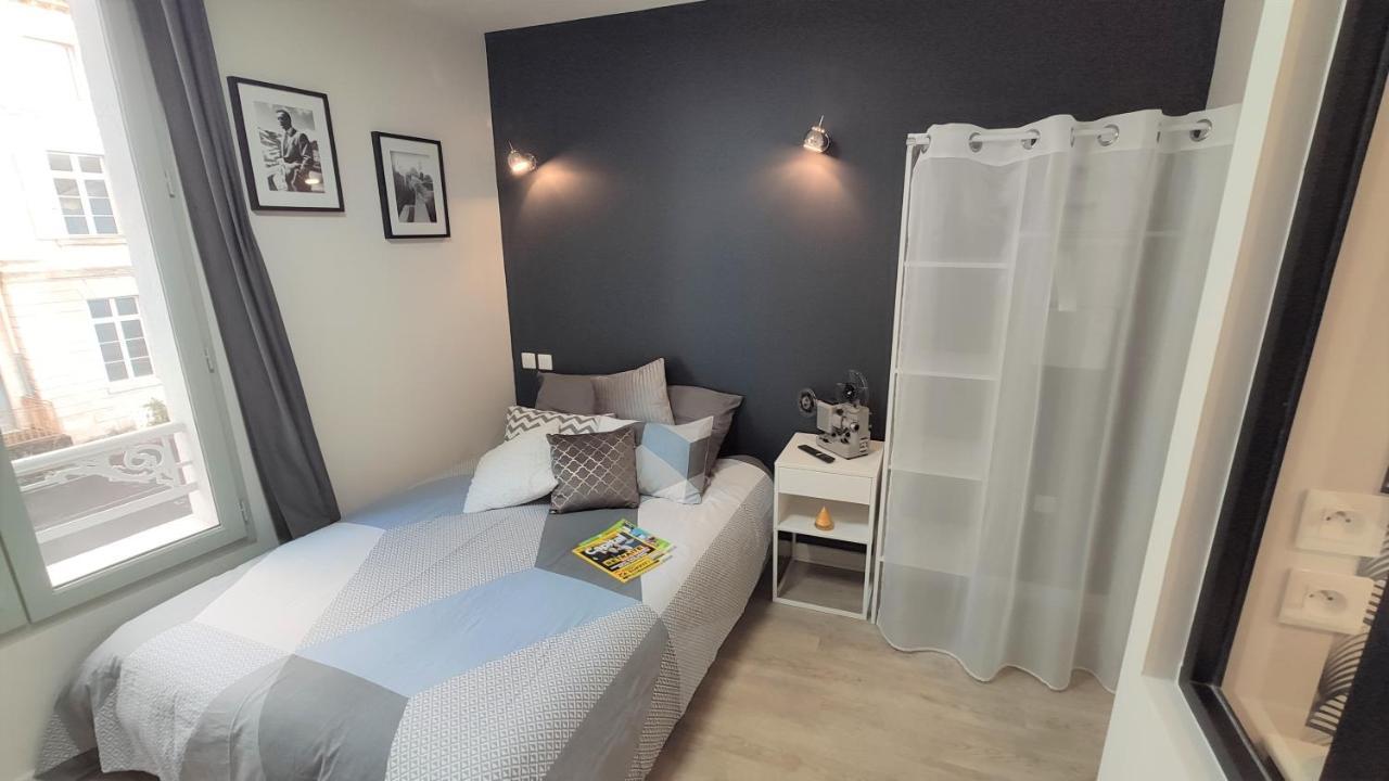 Home&Work 201 - Hypercentre - Fibre Et Parking A Proximite Niort Bagian luar foto